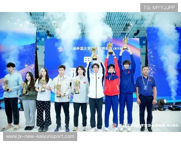 中国游泳队多人刷新个人纪录,竞技精神再攀高峰 中国游泳队多人刷新个人纪录,竞技精神再攀高峰